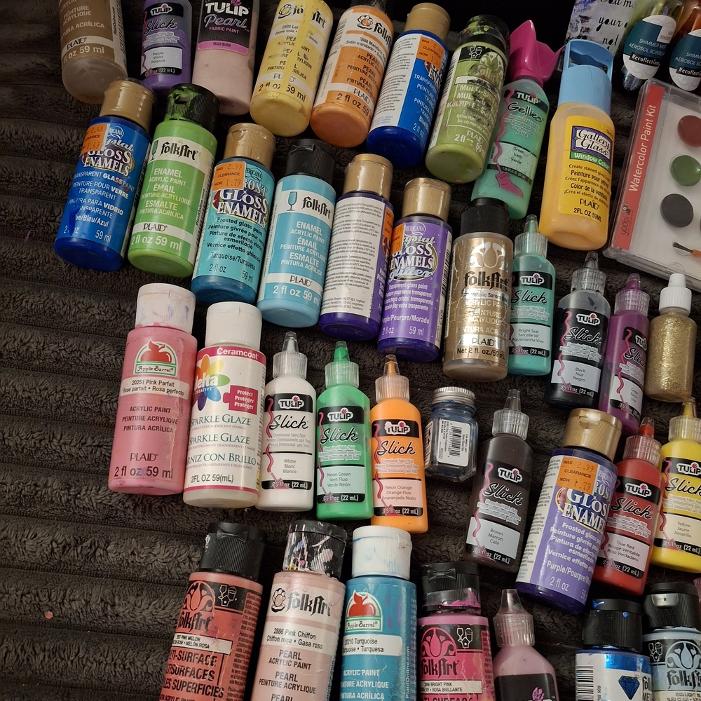 Assorted Craft Paint and Ink Set - Picture 2 of 7
